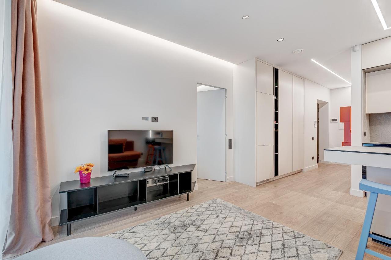 Happy Inn G, Self Check-In, Terrace, Underground Parking VNO Esterno foto